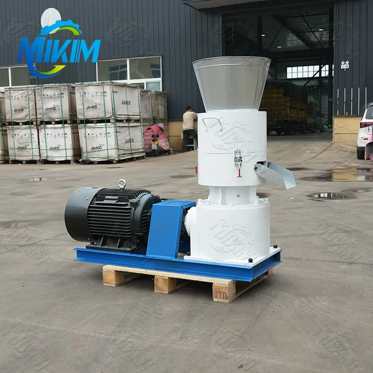 ملٹی فنکشنل مویشیوں اور پولٹری فیڈ مشین